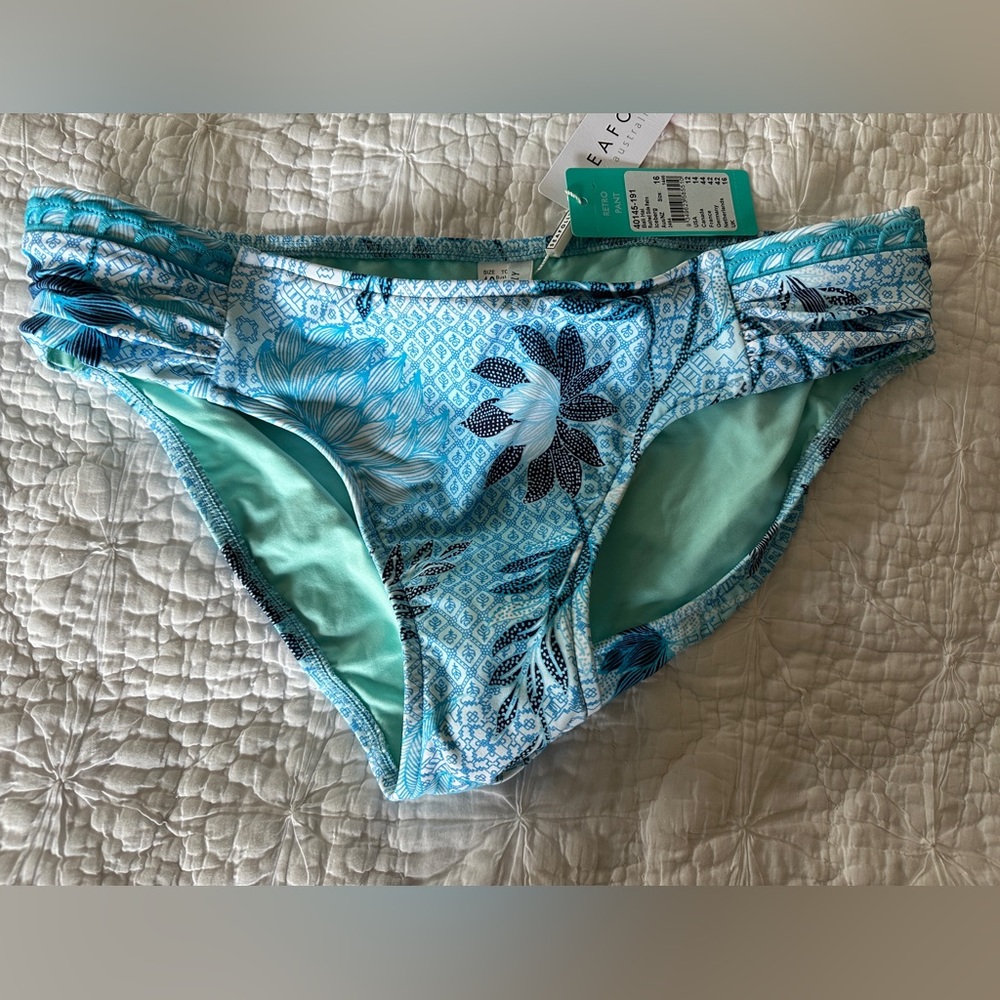 Seafolly Bali Hai Bikini Bottom NWT in Iceberg